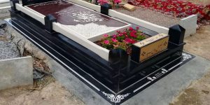 سنگ قبر هنرمندان بهشت زهرا